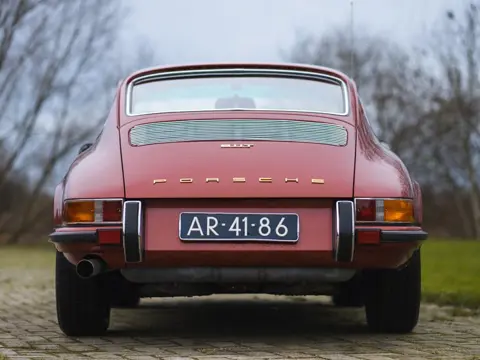 Porsche - 911 T Coupe - 1969