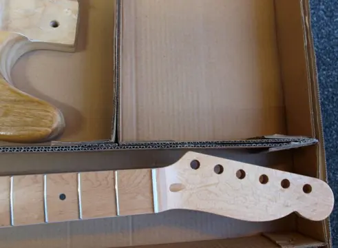 Bouwpakket - Telecaster-model - onbehandelde gitaarbody en gitaarhals voor elektrische gitaar - Elektrische gitaar
