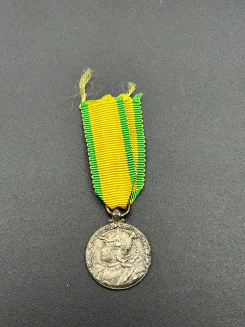 Frankrijk - Lot van 5 medailles (kortingen)