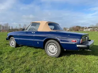Alfa Romeo - Spider 2000 Iniezione - 1977