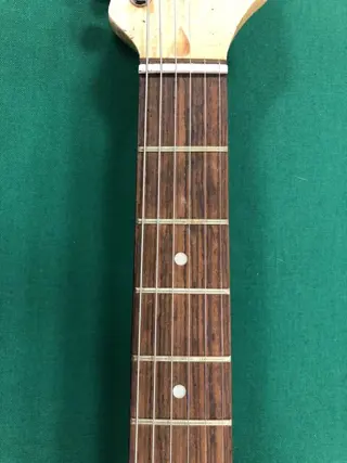 M.J.Douglas - Sst 72 p/u Wilkinson + Sound Technology - Lt-200 Accordatore + Prodipe midi usb - Elektrische gitaar