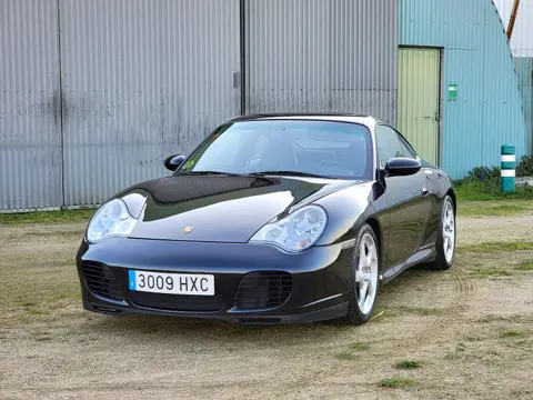 Porsche - 911 (996) Carrera 4S - 2002