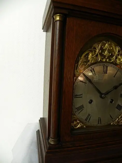 Grote tafelklok Pfeilkreuz - Glas, Hout, Messing - Begin 20e eeuw