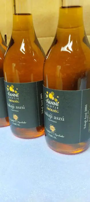 Tokaji; 1 x 2000 Andrassy Aszu Essencia & 3 x 2004 Fannj Aszu 3 puttonyos - Tokaji - 4 Jennies (0.5L)