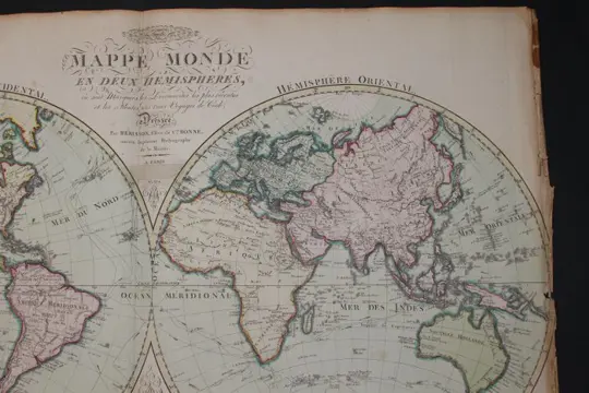 Hele wereld, Mappe monde en deux hémisphères publiée en 1795; Hérisson - Les découvertes les plus récentes et les routes des trois voyages de Cook - 1781-1800