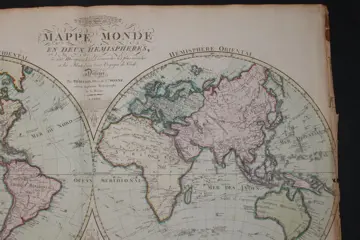 Hele wereld, Mappe monde en deux hémisphères publiée en 1795; Hérisson - Les découvertes les plus récentes et les routes des trois voyages de Cook - 1781-1800