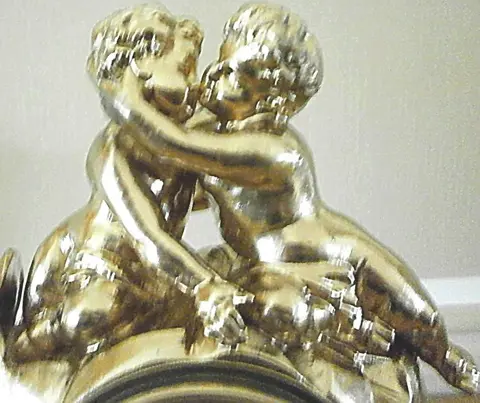 Franse Romantische Wekker - Japy Freres Beaucourt - Zamak verguld. - Eind 19e eeuw