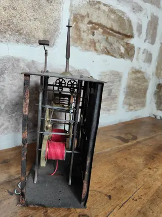 Staande klok (voor reparatie) - Messing, Staal - rond 1900