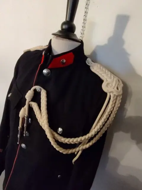 België - Rijkswacht/Gendarmerie - Uniform Wachtmeester Rijkswacht/Gendarmerie