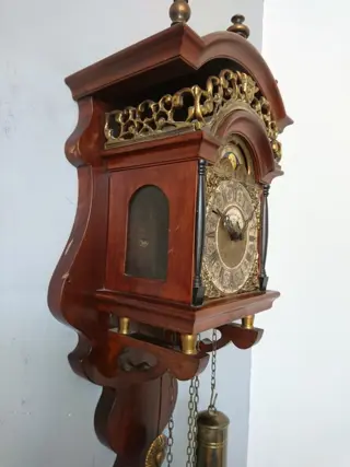Wandklok - Sallander - Brons, Hout - Midden 20e eeuw