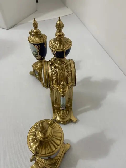 Tafelklok en vazen drieluik - Imperial - Brons - Eind 20e eeuw
