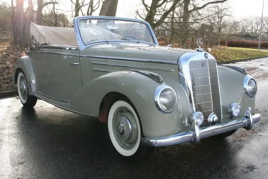 Mercedes-Benz - 220 Cabriolet A (W187) - 1952