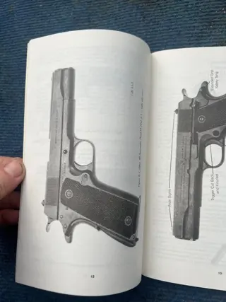 Verenigde Staten van Amerika - Rare US Army M1911 Colt Pistol /Revolver Manual - .45 Colt Pistol - Infantry - Airborne - Ranger - Tunnel Rats - Vietnam War - 1964