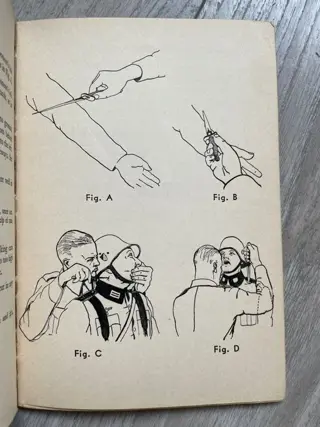 Verenigde Staten van Amerika - MI6 - OSS - Rare EARLY Hand-to-Hand Fighting - Book "Get Tough" by Capt W.E. Fairbairn-Sykes - FIRST EDITION!!! - 1942