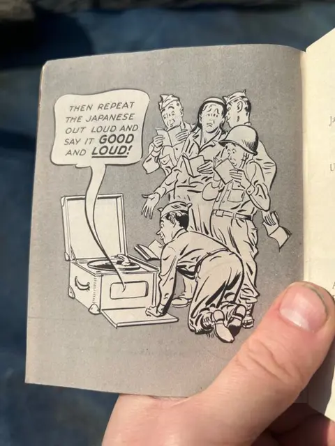 Verenigde Staten van Amerika - Official US Army Soldiers Japanese Language Guide - Pacific - Guedalcanal - USMC - 1943