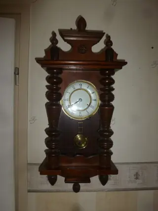 Wandklok - Hout - Tweede helft 20e eeuw