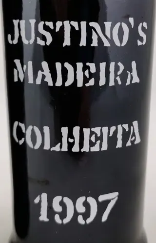 1997 Justino's - Madeira Colheita - 3 Flessen (0.75 liter)