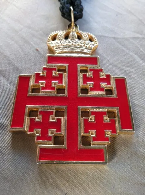 Spanje - Koninklijke en Illustere Broederschap van het Heilig Graf van Jeruzalem. Ridderorde Grote Ridder.