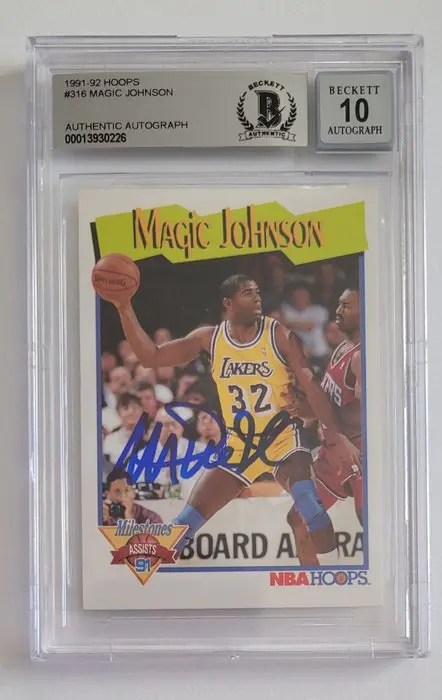 1991/92 NBA Hoops - #316 Magic Johnson - Hand Signed Card! - Beckett 10