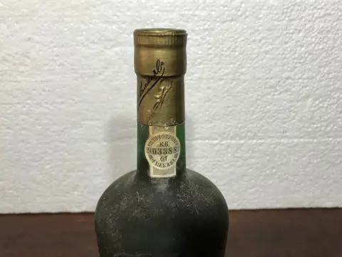 Porto Barros Mais de 40 Anos - Douro - 1 Fles (0,75 liter)