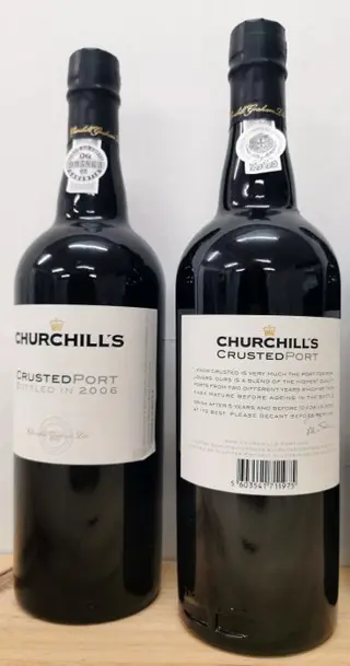 Churchill's - Douro, Oporto, Port Crusted Port - 3 Flessen (0.75 liter)