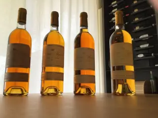 Château d'Yquem; 1987 & 1991 & 1994 & 1998 - Sauternes 1er Cru Supérieur - 4 Flessen (0.75 liter)
