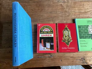 Diverse klokken boeken - Papier - 20e eeuw