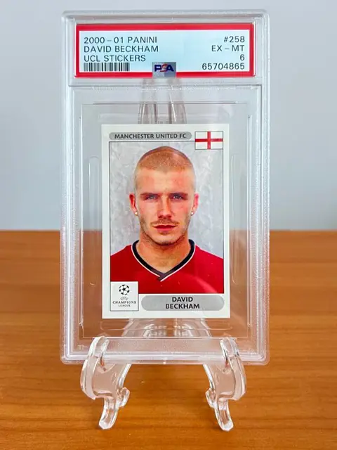 2000/01 Panini UCL Stickers - #258 - David Beckham - Manchester United - PSA 6