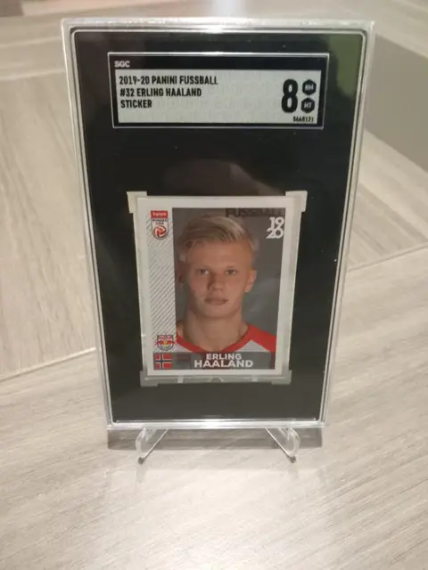 2019/20 Panini Fussball Bundesliga - #32 Erling Haaland - Rookie - 2nd print run - SGC 8