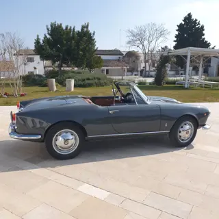 Alfa Romeo - Giulietta Spider 1300 - 1961