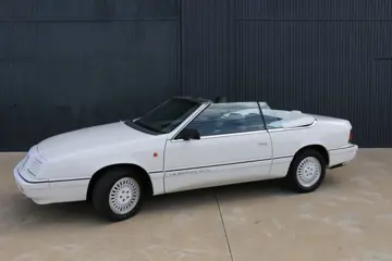 Chrysler - Le Baron GTC - 1992