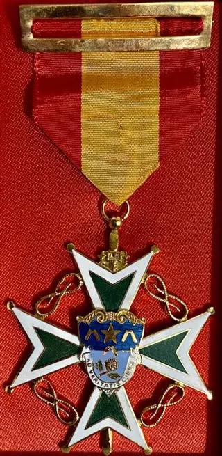 Spanje - Oud ridderkruis van een adellijke orde in originele doos.