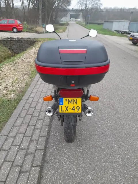 Yamaha - XJ600 N - NO RESERVE - 600 cc - 1996