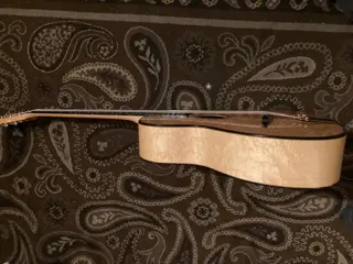 Saga Musical Instruments - Saga gitane - Diverse modellen - Akoestische gitaar - Verenigde Staten van Amerika - 2015