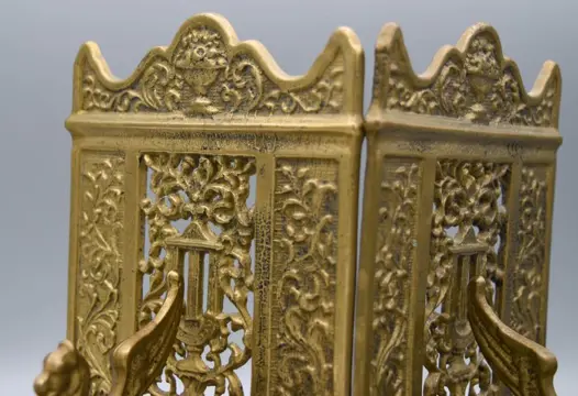 gevleugelde leeuw boekensteunen - Brons - Midden 20e eeuw