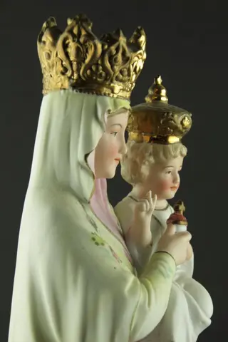 Maria met Kind - 39 cm - Porselein - Eind 19e eeuw