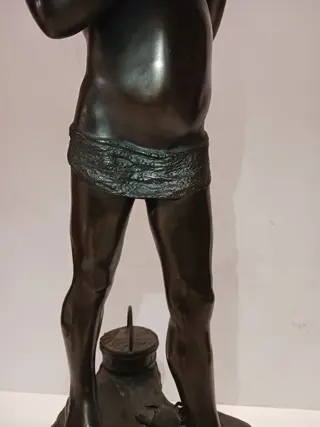 Dal modello di Giovanni De Martino - Beeld, "jonge visser" - hoogte 74 cm - Marmer, Zinklegering - Midden 20e eeuw