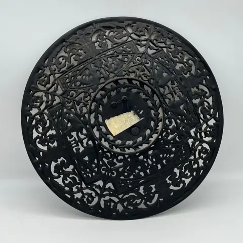 Schotel, Metalen object - ontworpen door Karl Friedrich Schinkel - Midden 20e eeuw