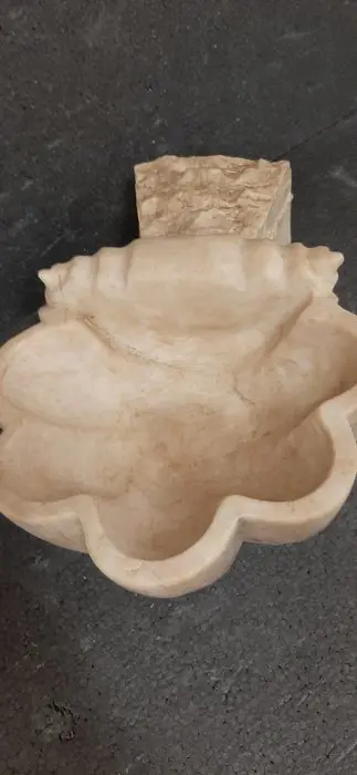 Wijwaterbak - Barok - Marmer - 20e eeuw