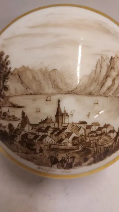 Porseleinen doos - Porselein