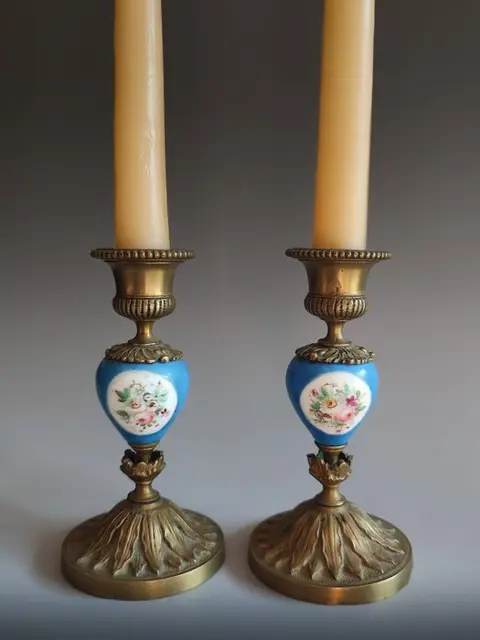 Bies versierd met putto en bloemen - Brons, Porselein - Napoleon III-periode