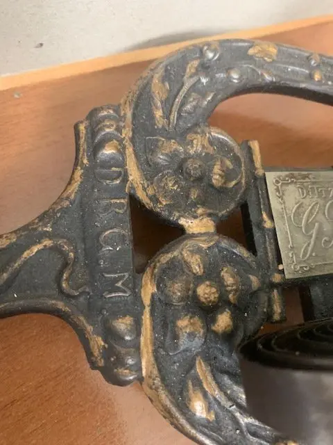 Lyra Puck Ponograaf, firma G. Sormani (1) - IJzer (gegoten/gesmeed) - Begin 20e eeuw