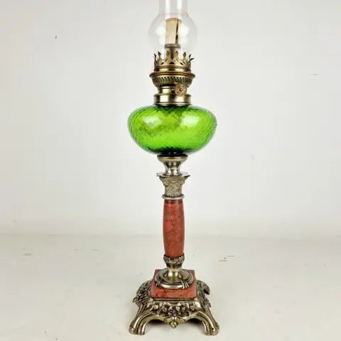 Oil lamp finished with green glass and marble base - Glas, IJzer (gegoten), Koper, Marmer - Eind 19e eeuw