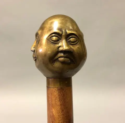 Walking stick with four faces Buddha - Hout - Recent