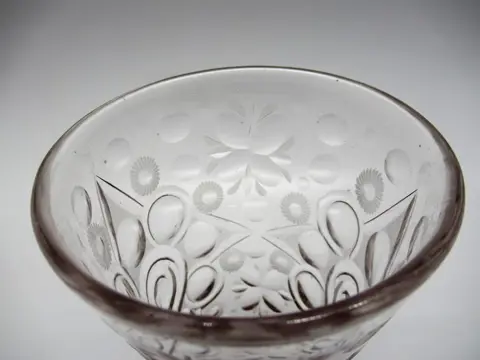 Boheems gegraveerd en gesneden Goblet c1715 (1) - Barok - Soda Glas