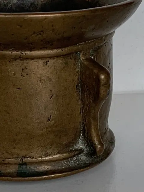 Vijzel - Brons - 17e eeuw