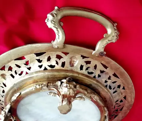 Centrum - Neoklassieke stijl - Brons, Marmer - 20e eeuw