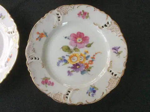 Porzellanmanufaktur Nymphenburg - 7 gebaksschotels Blumenmalerei (6) - Romantisch - Porselein