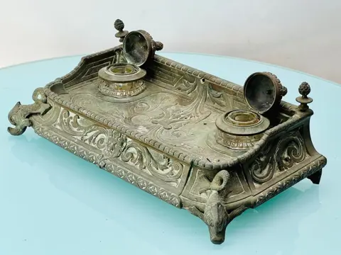 Notaris met afbeelding van Zeus - Brons - 19e eeuw