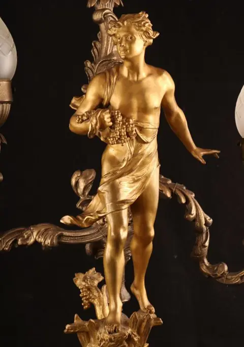 Grote antieke tafellamp met sculptuur - Glas, Zinklegering - Begin 20e eeuw